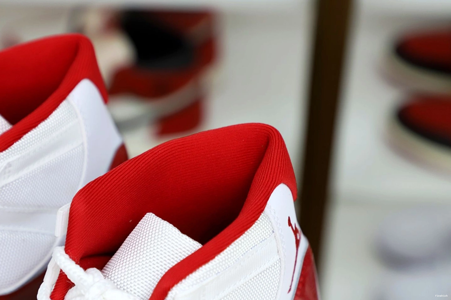 JORDAN CT8012 